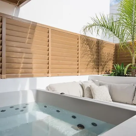 Daire Aba ηospitalite Paros -the Signature Suite, Zambujeira do Mar