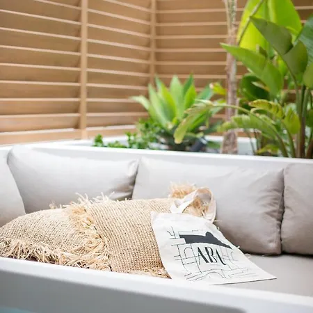 Aba ηospitalite Paros -the Signature Suite, *