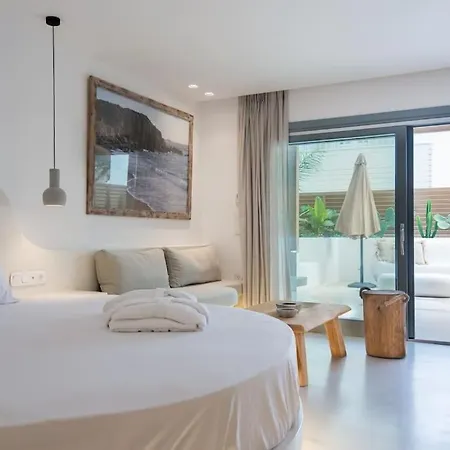Aba ηospitalité Paros -the Signature Suite, Appartement