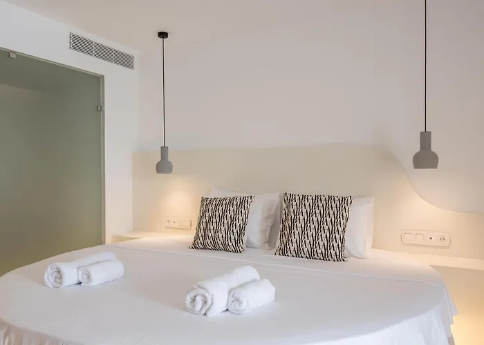 Aba ηospitalite Paros -the Signature Suite, Naousa